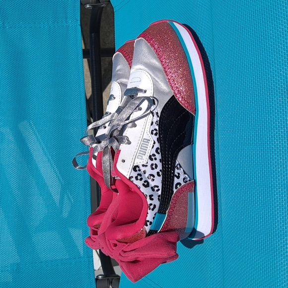 Exclusive PUMA LOL SURPRISE! - Picture 5 of 13